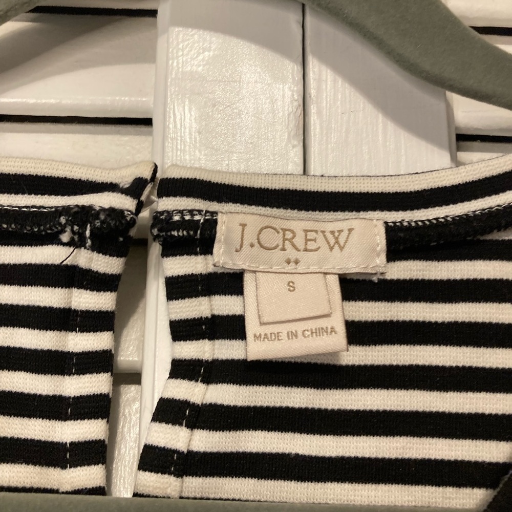 J. Crew Black And White Striped Ruffle Tank Blouse Size Small - Picture 8 of 10